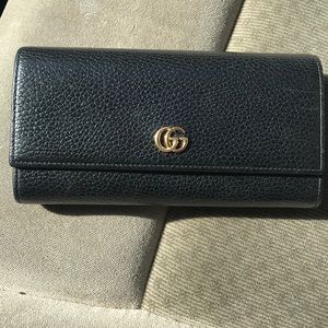 Gucci wallet